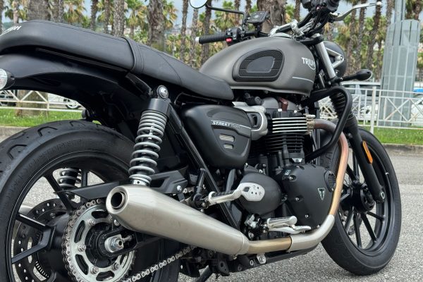 Triumph street twin (ABS,TCS) (2021) - Image 6