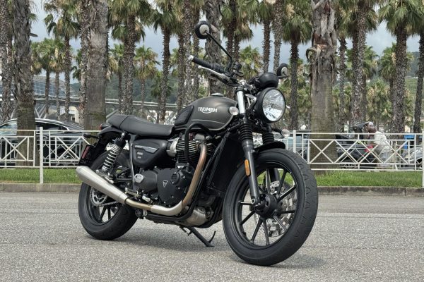 Triumph street twin (ABS,TCS) (2021)